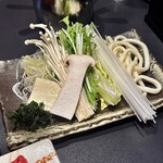 炭火焼肉くらた - しゃぶしゃぶ定食　プレミアム牛肉・梅(\2,000)