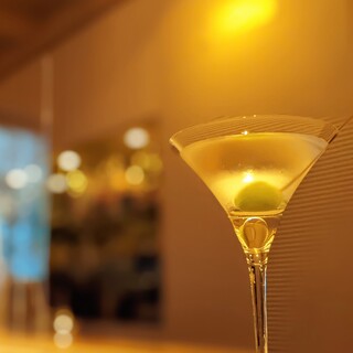 バー・アドニス_2