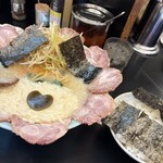 壱発ラーメン - ネギとろチャーシューメン正油＋ライス！