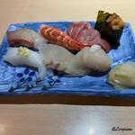 鮨屋台 握り屋 - 