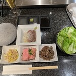 しゃぶしゃぶ すき焼 焼肉 兜 西麻布店 - 