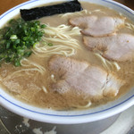 ラーメン げんこつ家 - 