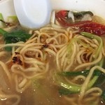 いせのじょう - 更に、自家製ラー油投入