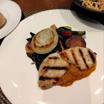 アズーリ クラシコ - メイン料理とパスタのハーフ＆ハーフ 2200円
