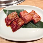 肉之山翔 - 厚切りハラミ　　　　　　特上ロース
