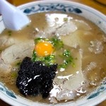 幸陽閣 - 卵入りラーメン(620円)