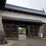 Kouyoukaku - 周辺観光情報・重要文化財「佐賀城 鯱の門」