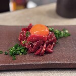 マグロマート - ユッケ　ねっとりしやわせな舌触り
