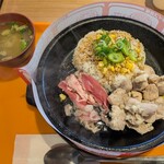ペッパーランチ  - チキン＆ビーフペッパーライスS、みそ汁付き