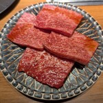 焼肉 ジャンボ 白金 - サガリ