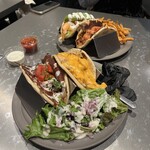 ブルー エントランス キッチン - 