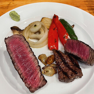 黒毛和牛ステーキ ウルフ_2