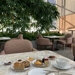 ピーク・ラウンジ - 