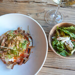 アレヴェリー テラス - サーモンとイクラの親子丼