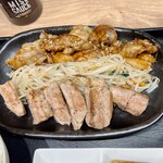 鉄板焼天神ホルモン - 