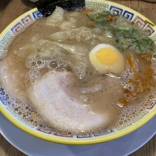 久留米とんこつラーメン 松山分校_1
