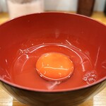 らーめん護什番 - 生卵（170円）