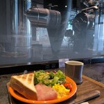 マック・コーヒー・ロースターズ - 