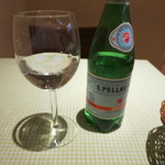 ビストロ インコントロ - 