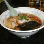 天空 - 醤油らーめん普通盛 680円