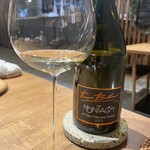 REnatre - モンタニュープルミエクリュ  ！白ワインです珍しい！シャルドネのコクがソースと料理によく合う