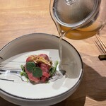 REnatre - 仙台牛と蕗のとう、生ハムのコンソメ