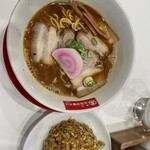 丸高中華そば センタープラザ西館2号店 - 