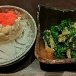 九州うまいもんと焼酎 芋蔵 - 明太たまポテサラ。志布志ほうれん草の胡麻和え。