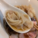 RAMEN MATSUI - こちらは特製に付いてくる肉ワンタンです。
