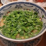 焼売のジョー - コースの鶏煮込みニラそば