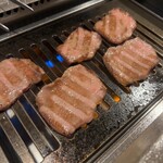 和牛焼肉 牛彩 - 