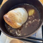 cafe TRES - 餅麦入りぜんざい