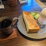 街の小さな喫茶店 amu - 