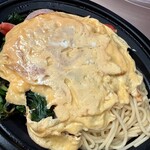 どんどん庵 - ウインナーほうれん草にスクランブルエッグトッピング