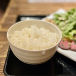 肉系居酒屋 肉十八番屋 - 普通盛りでも量が多いです♡