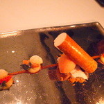 モダンフレンチ 「コラージュ」 コンラッド東京 - ショートケーキ現代風　イチゴは新鮮に　