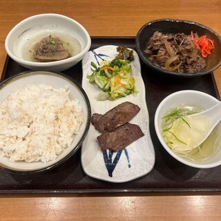 味の牛たん 喜助_1