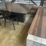 FUK COFFEE Parks - 内観（入口付近）