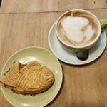 コーヒーとタイヤキのカラク - 