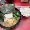 ラーメン 杉田家 千葉祐光店