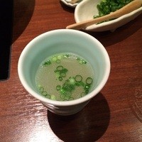 博多華味鳥 銀座4丁目店 - 水炊きのスープ