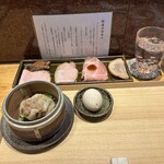 中華蕎麦 とみ田 - "特選全部乗せトッピング(焼売+味玉バージョン)"1,500円♪