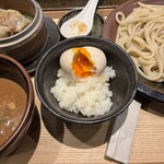 中華蕎麦 とみ田 - 半熟味玉を割って究極のTKGに♪