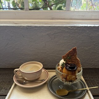 アレス カフェ_0