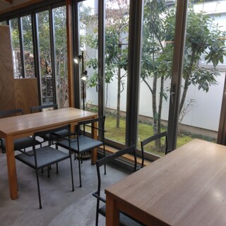 ブルー マグ コーヒー_2