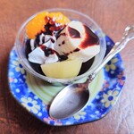 パウリスタ - フルーツがのったコーヒーゼリー