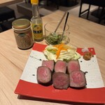 牛タンとカレーうどんとクリスピー餃子 ひまわり［印］ - 