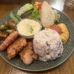 BAIGETSU café - ごっちゃプレート1100円