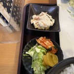 とんかつ しお田 - 小皿(2026年1月9日撮影)