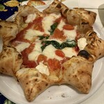 LA STAZIONE DELLA PIZZA - 看板メニューのドンペッペ